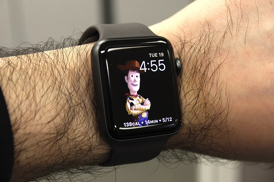 Series 3 обзор. Часы эпл вотч 3. Apple watch Series 3 42 mm. Часы эпл вотч 3 38 мм. Series 3 Apple 38mm.
