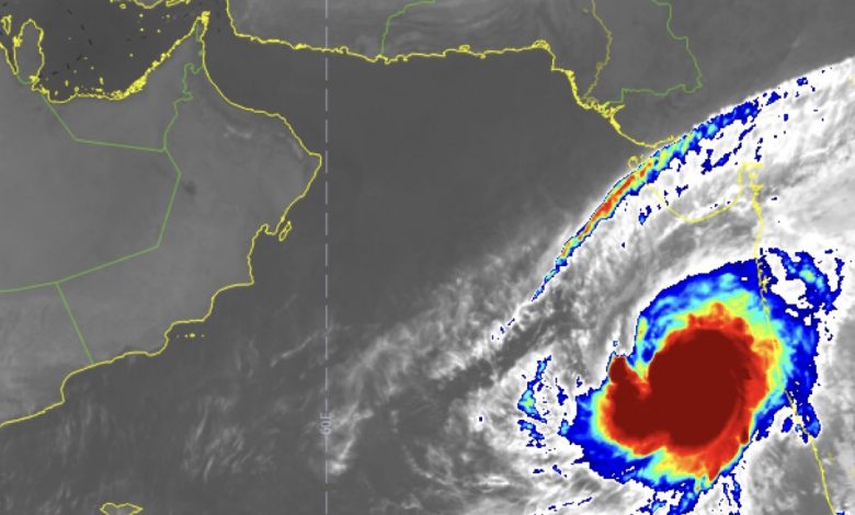 كيار يتطور الى إعصار مداري من الدرجة الأولى في بحر العرب - تقني نت سلطنة عمان