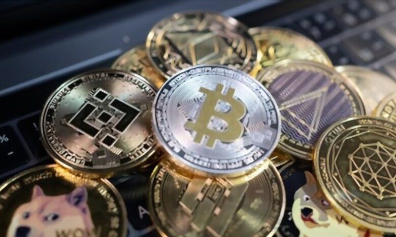 أفضل 10 عملات رقمية في أغسطس 2022