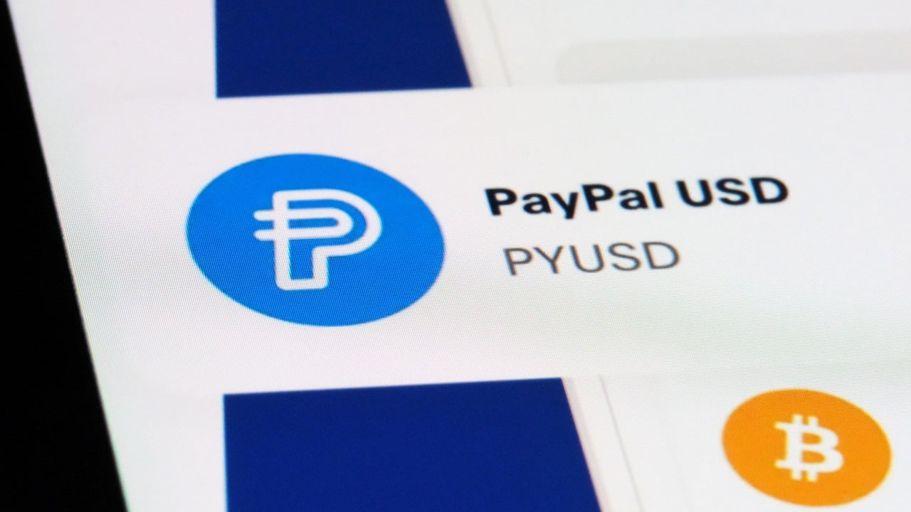 اختيار Paypal موقع Crypto.com المنصة المفضلة