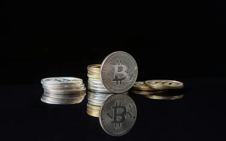 قد يصل سعر البيتكوين إلى 180 ألف دولار