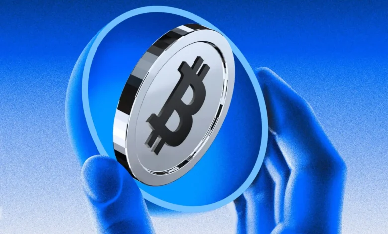 يتداول البيتكوين حالياً عند حوالي 75 ألف دولار