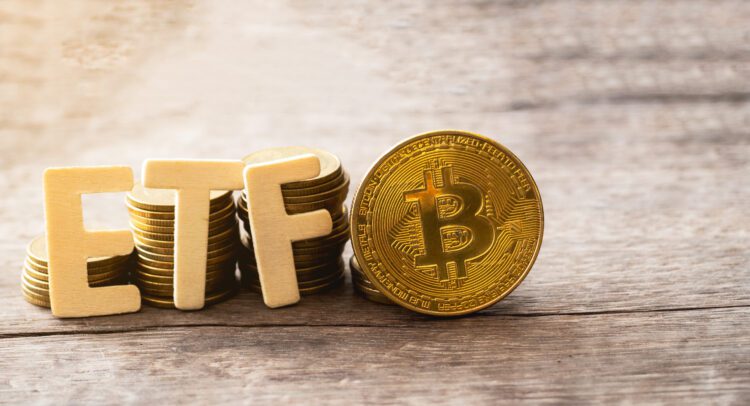 استهداف صناديق ETF المرتبطة بترامب بيتكوين وإيثيريوم