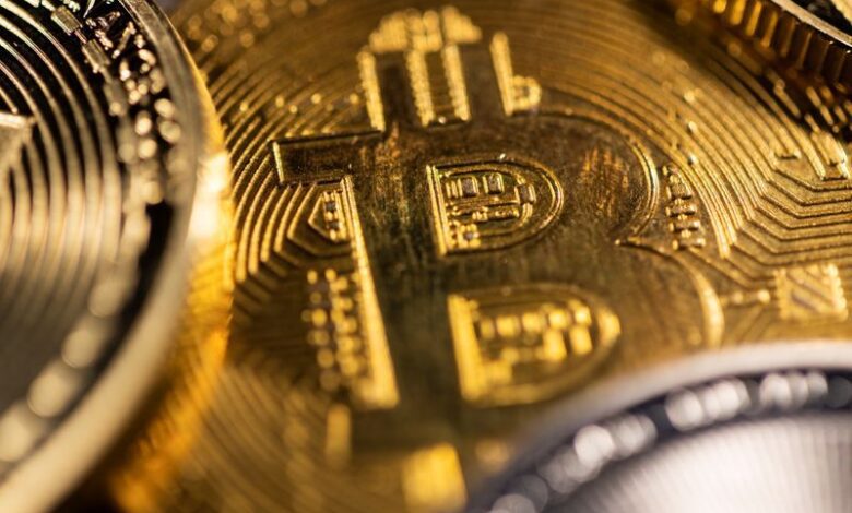 البيتكوين إلى 67 ألف دولار مع استمرار التوترات الإيرانية