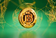 انخفاض سعر البيتكوين إلى ما دون 75 ألف دولار