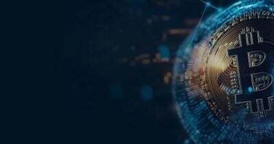 البيتكوين يتعافى إلى حوالي 63 ألف دولار وسط ترقب بيانات التضخم الأمريكية
